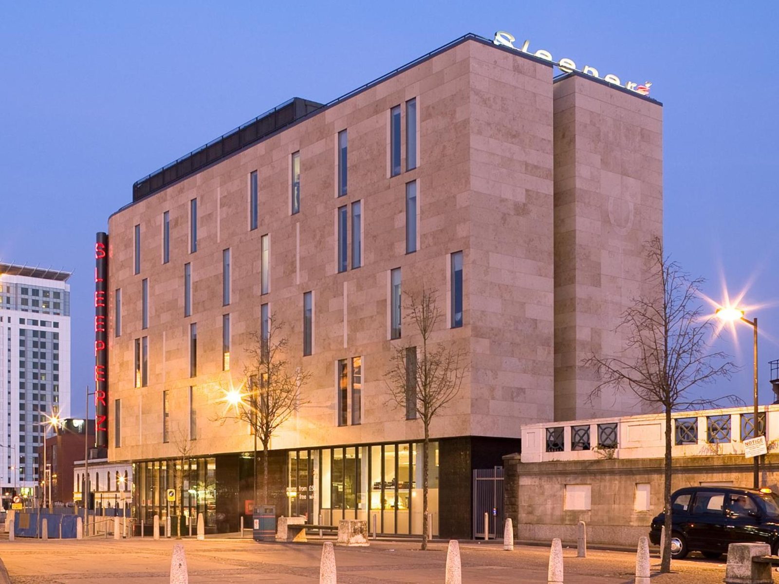 Four Points Flex by Sheraton Cardiff — photo 2